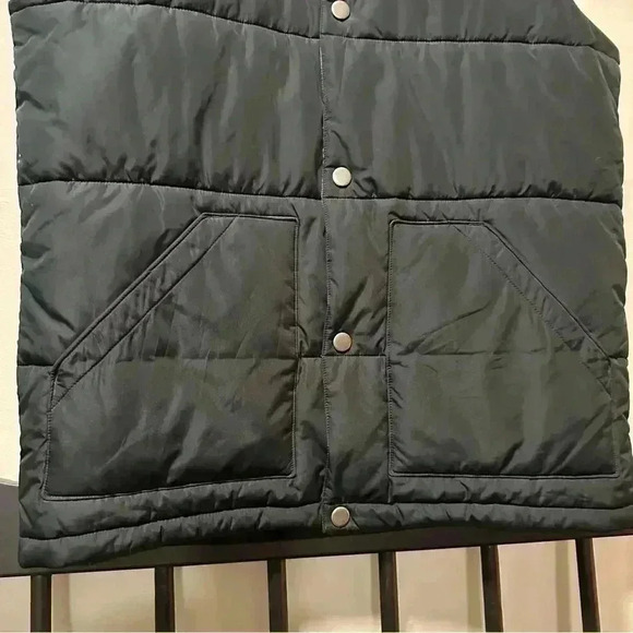 Lands End Men’s Puffer Vest Sz M - Picture 4 of 4